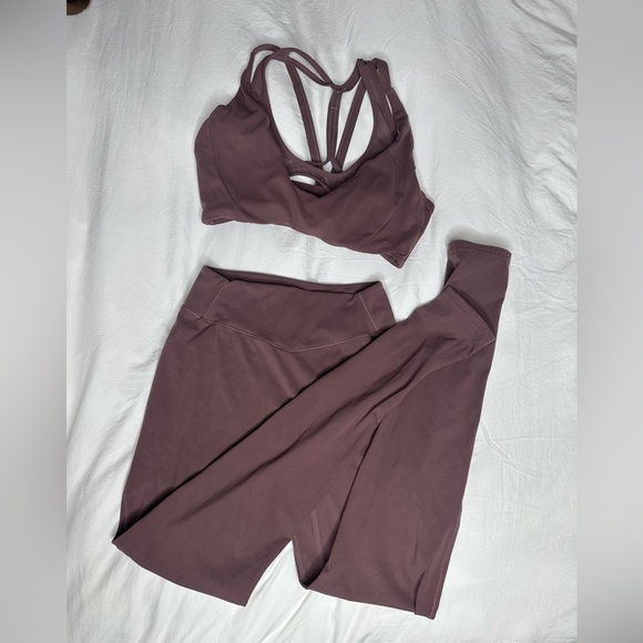 Women's Alphalete Mauve set - Picture 6 of 6